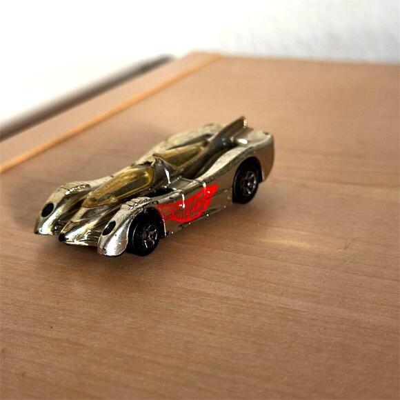 Vintage 90s Hot Wheels 1994 Power Pistons Silver Chrome Diecast Car Vintage 1:64 - Picture 3 of 8